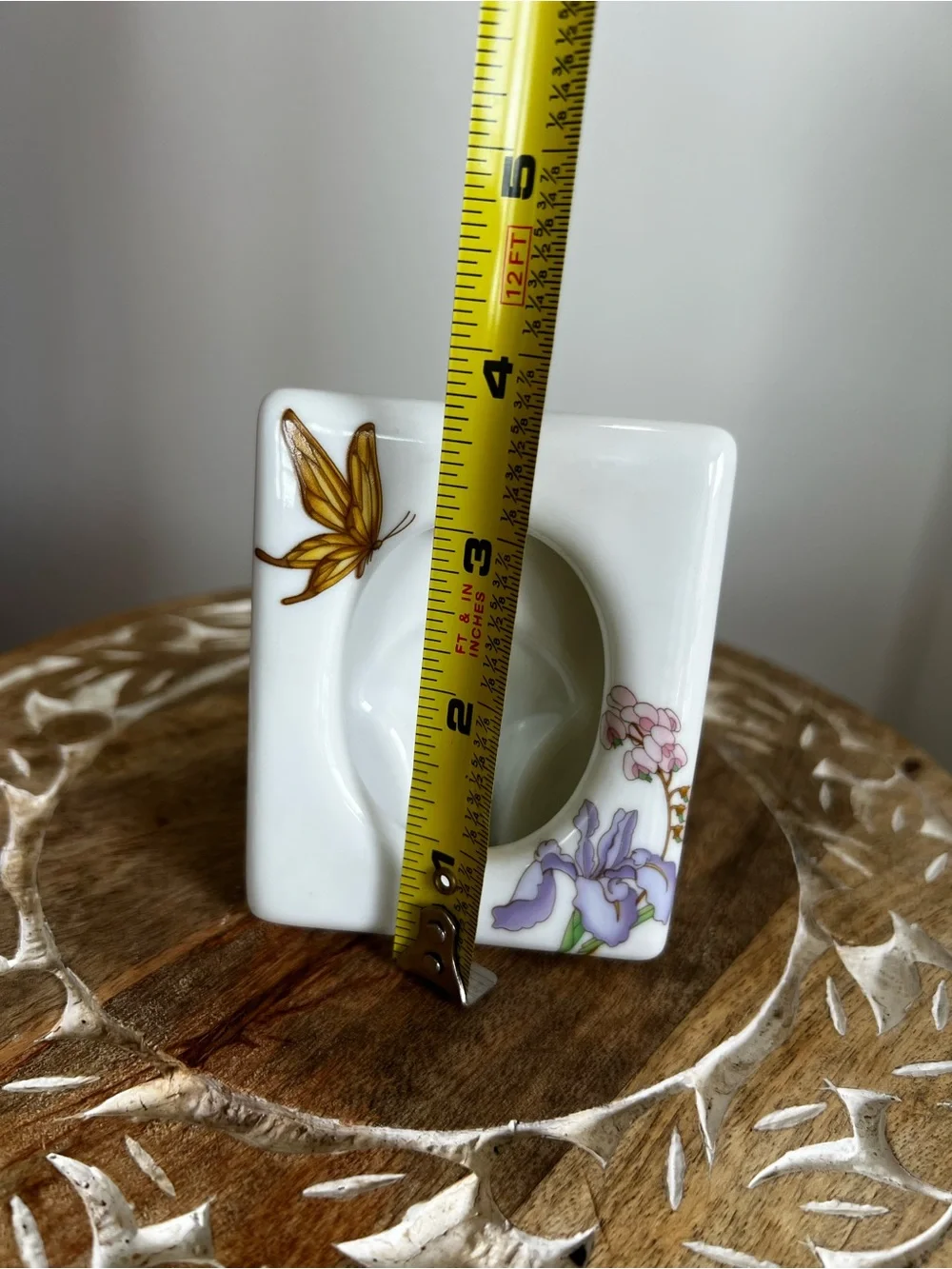 Andrea By Sadek Porcelain picture Frame with Butterfly & Floral Motif
